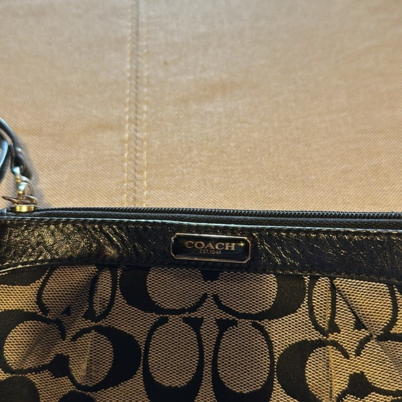 Black & Gray Coach Wristlet - Picture 2 of 9